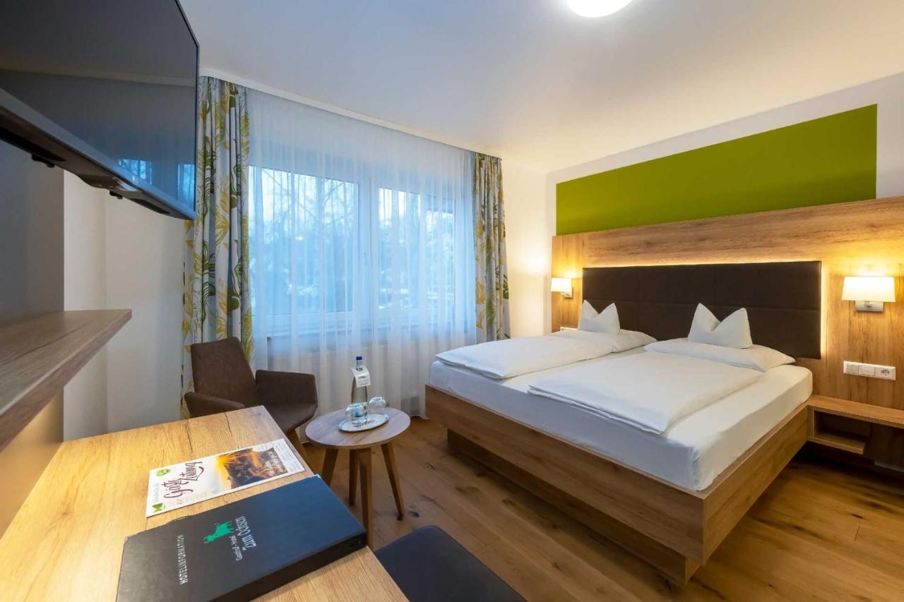 Gasthof - Hotel Zum Ochsen Gmbh Berghulen Exteriör bild