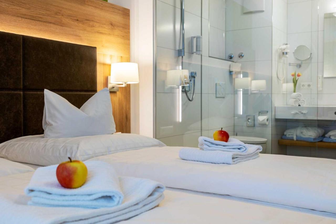 Gasthof - Hotel Zum Ochsen Gmbh Berghulen Exteriör bild