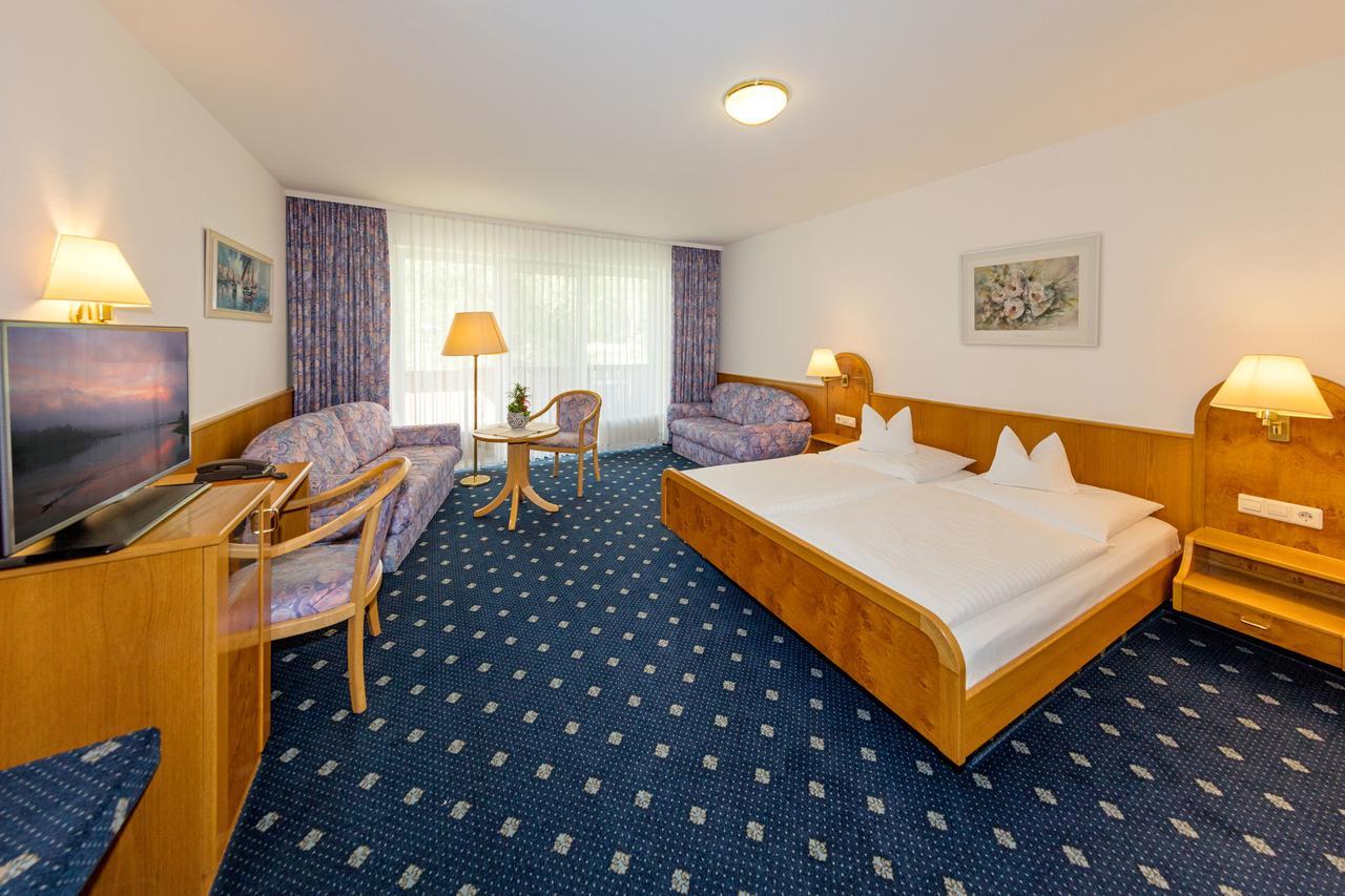 Gasthof - Hotel Zum Ochsen Gmbh Berghulen Exteriör bild