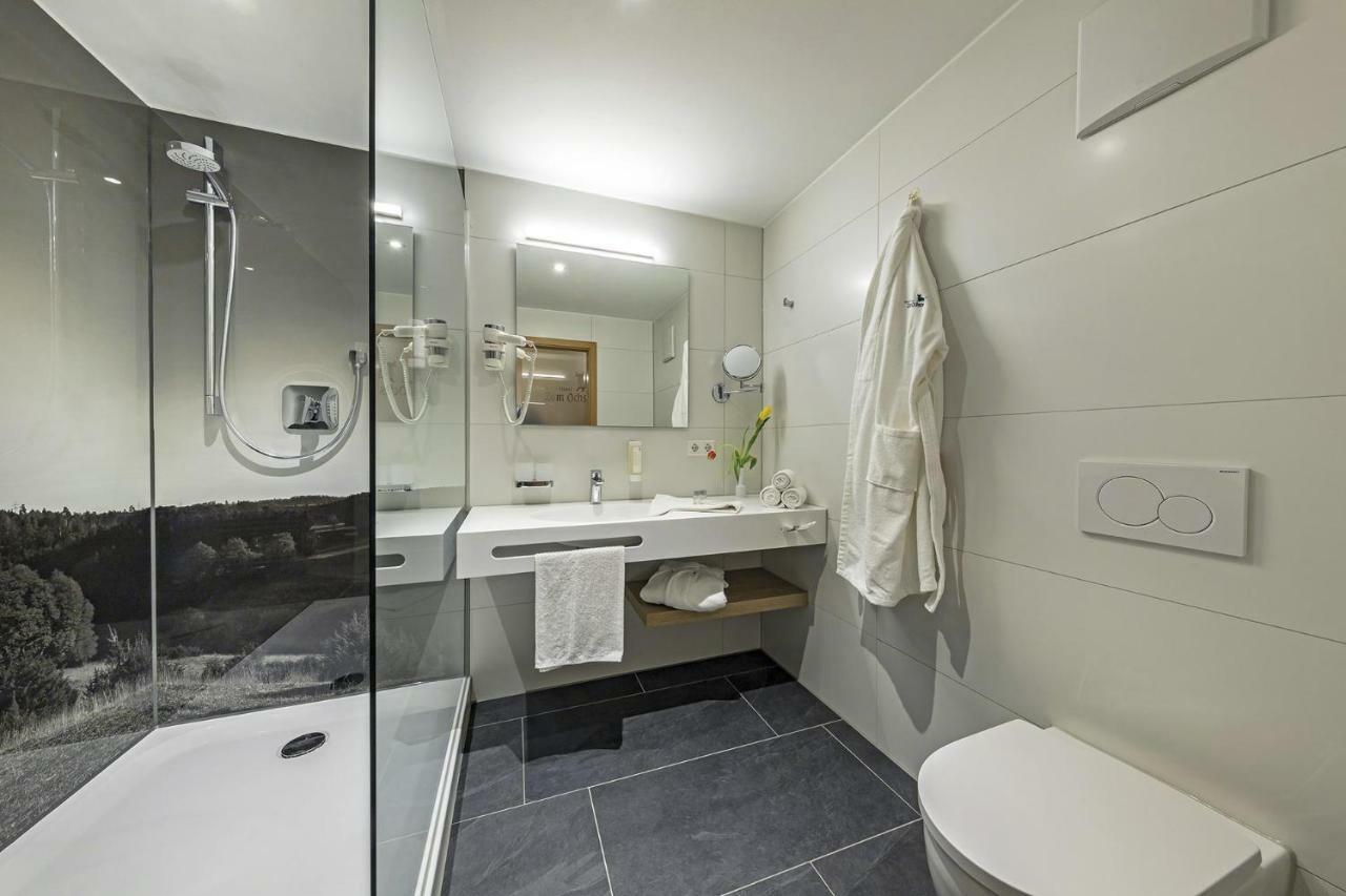 Gasthof - Hotel Zum Ochsen Gmbh Berghulen Exteriör bild